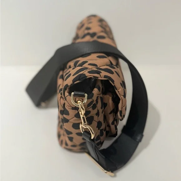 NWT Marc Jacobs quilted messenger bag - Picture 2 of 8